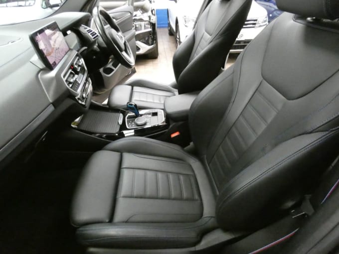 2025 BMW Ix3