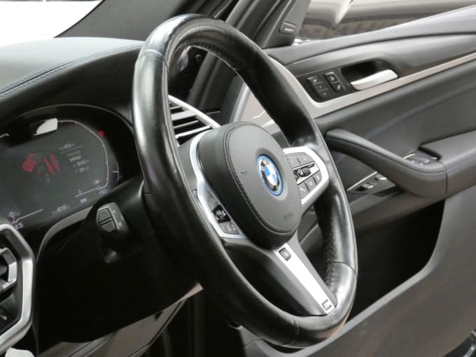 2025 BMW Ix3