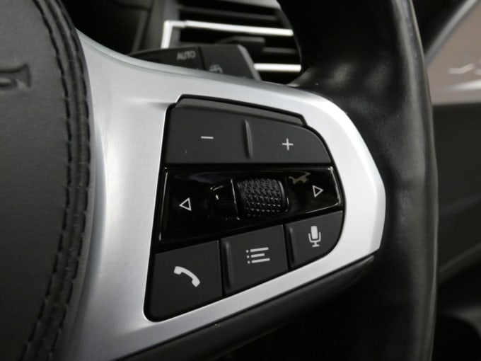 2025 BMW Ix3