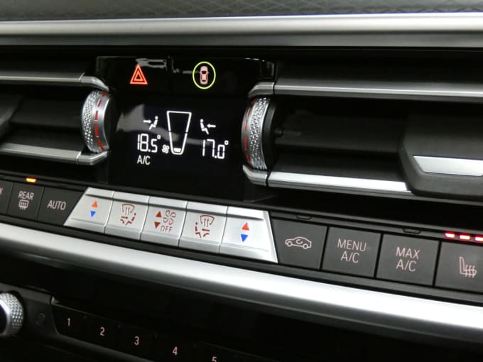 2025 BMW Ix3