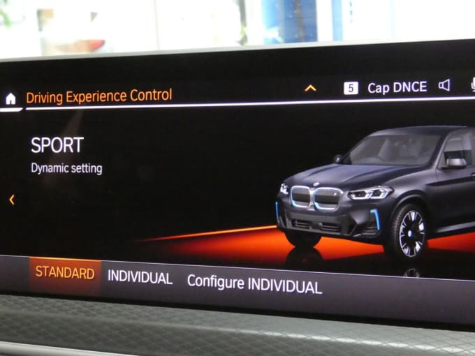 2025 BMW Ix3