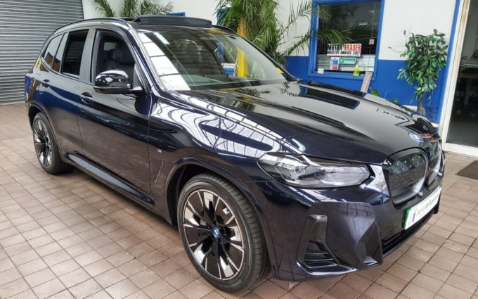 2025 BMW Ix3