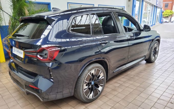 2025 BMW Ix3