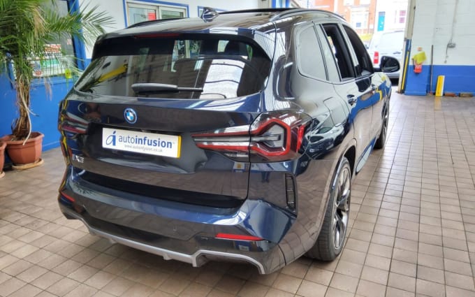 2025 BMW Ix3