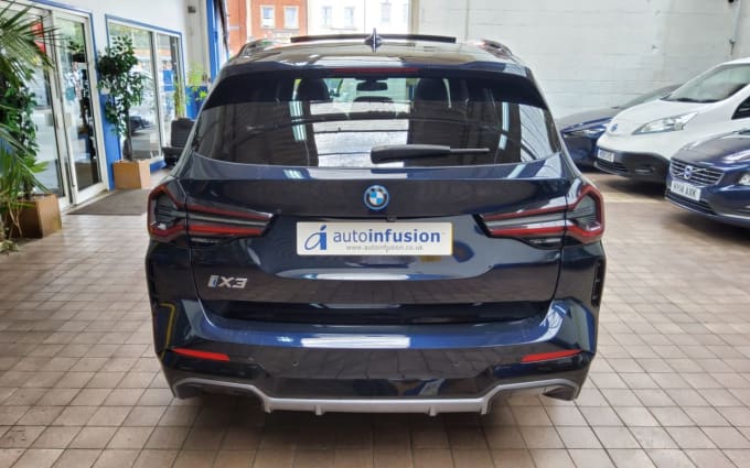 2025 BMW Ix3