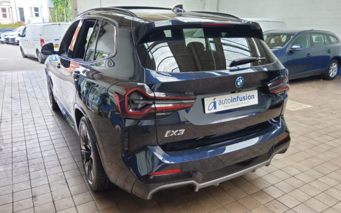 2025 BMW Ix3