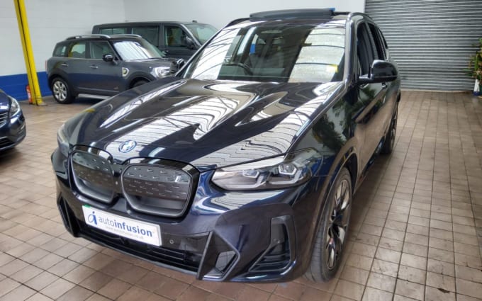2025 BMW Ix3