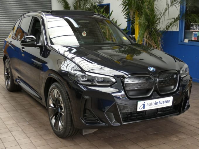 2025 BMW Ix3
