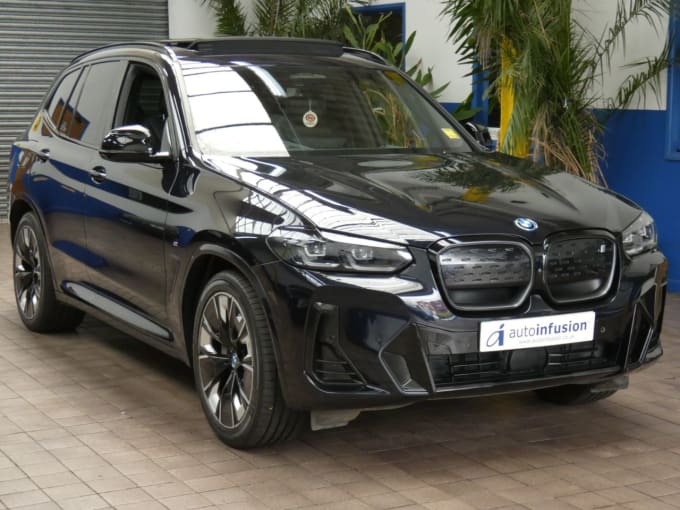 2025 BMW Ix3