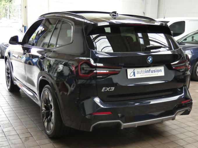 2025 BMW Ix3