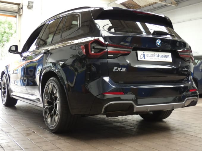 2025 BMW Ix3