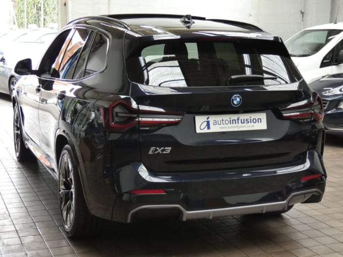 2025 BMW Ix3