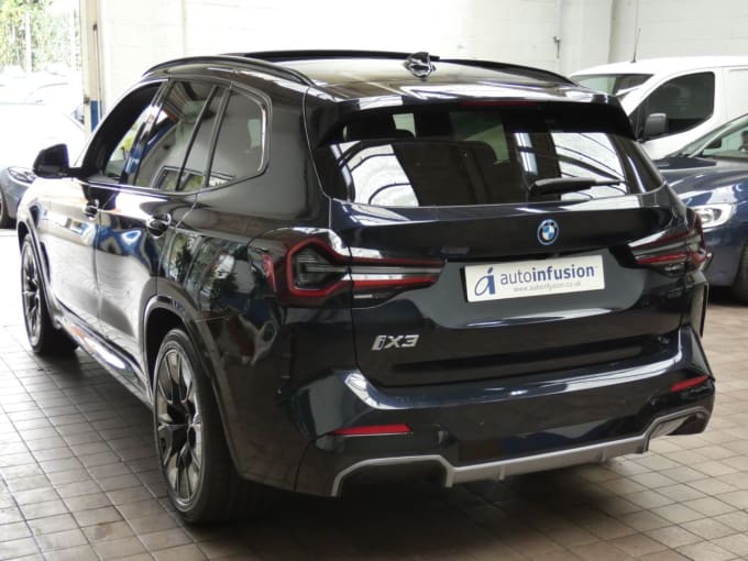 2025 BMW Ix3