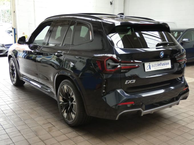 2025 BMW Ix3