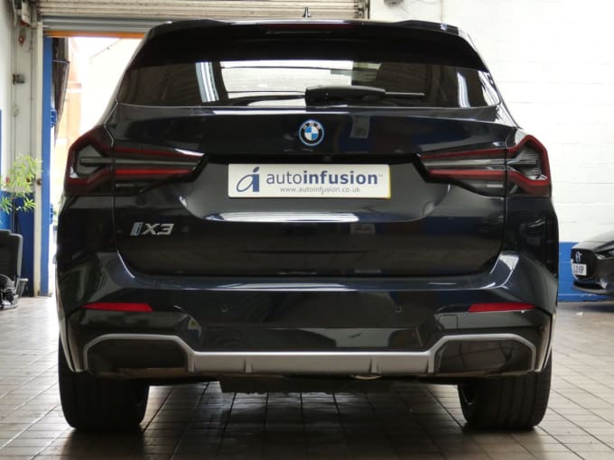2025 BMW Ix3