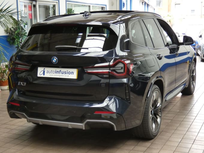 2025 BMW Ix3