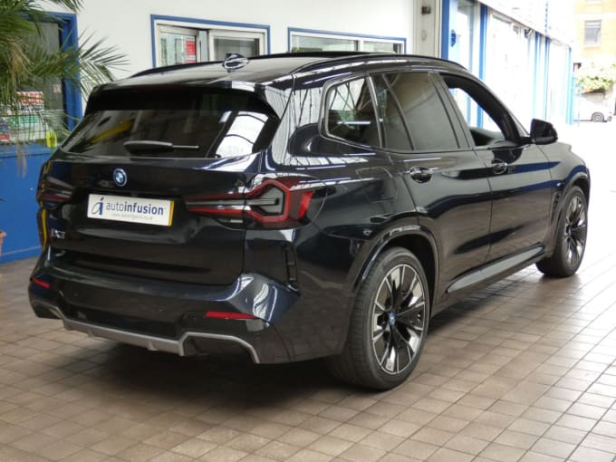 2025 BMW Ix3