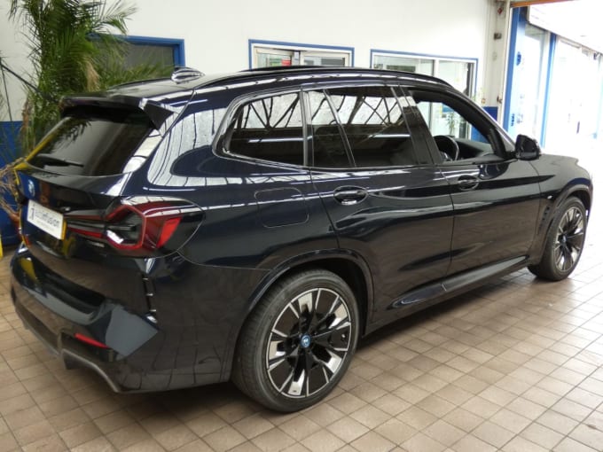 2025 BMW Ix3