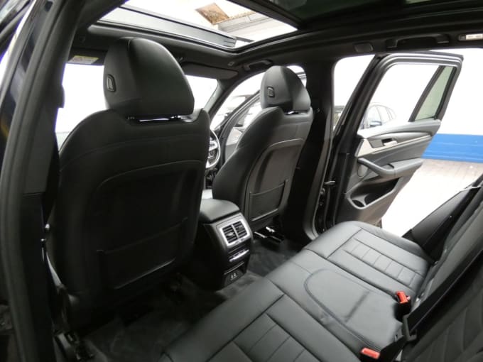 2025 BMW Ix3