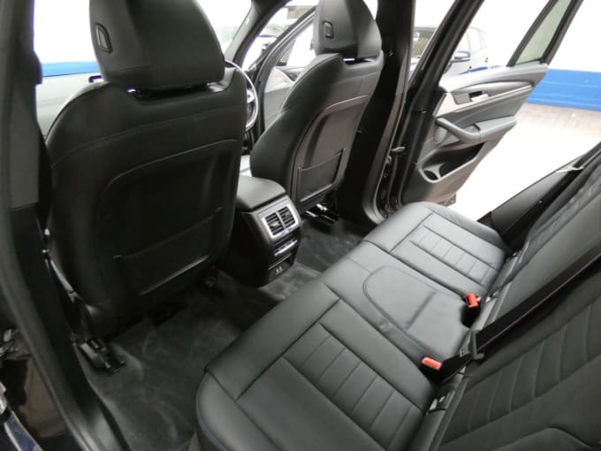 2025 BMW Ix3