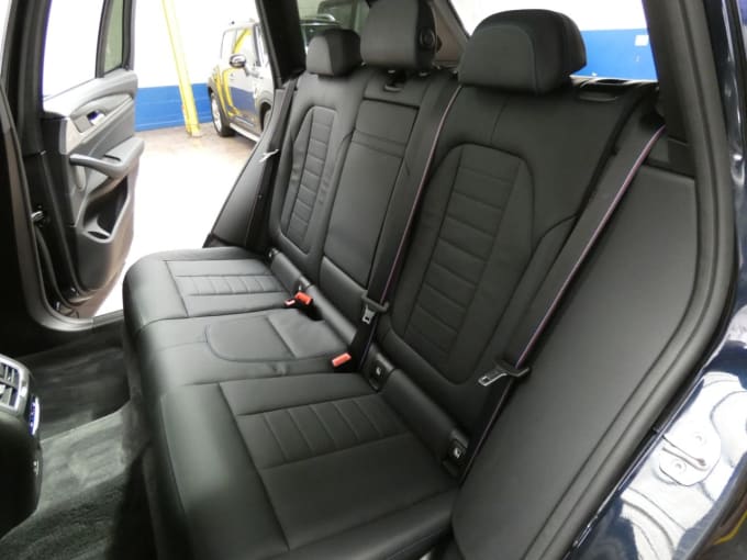 2025 BMW Ix3