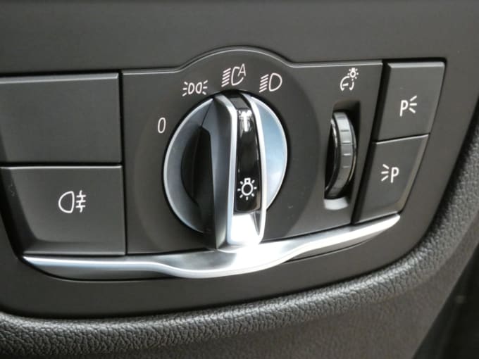 2025 BMW Ix3