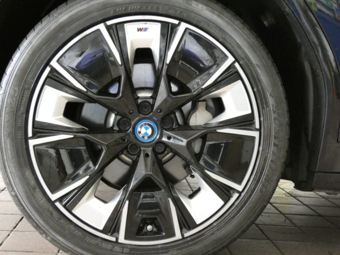 2025 BMW Ix3