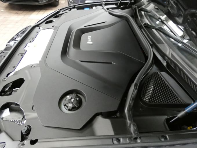 2025 BMW Ix3