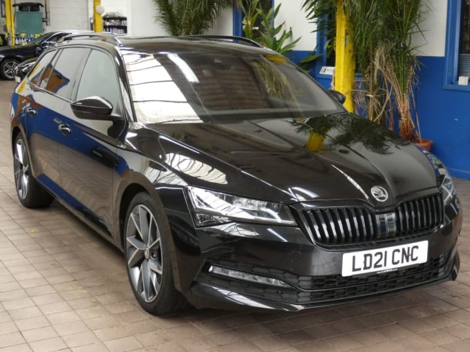 2025 Skoda Superb