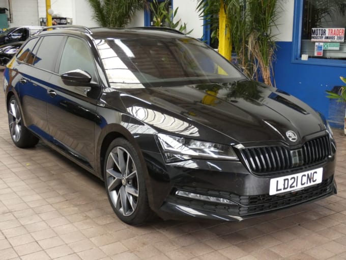 2025 Skoda Superb