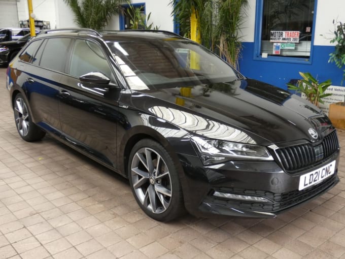 2025 Skoda Superb