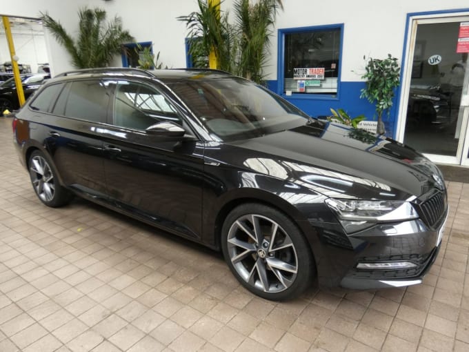 2025 Skoda Superb