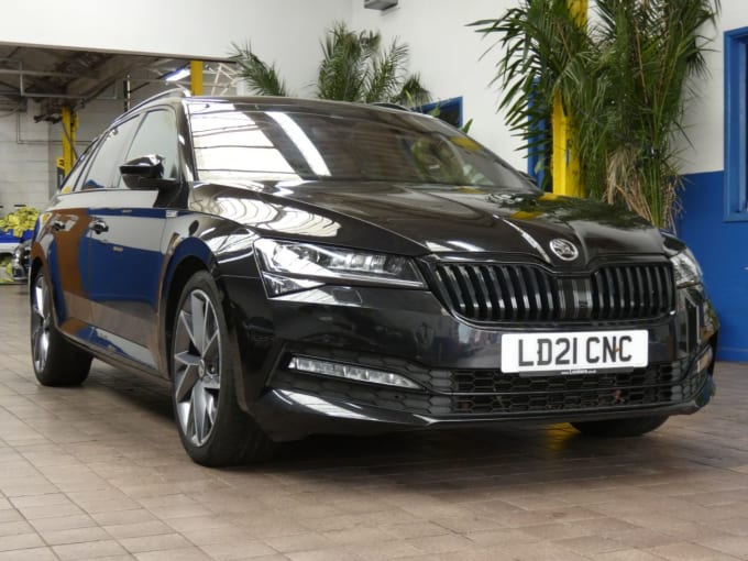 2025 Skoda Superb