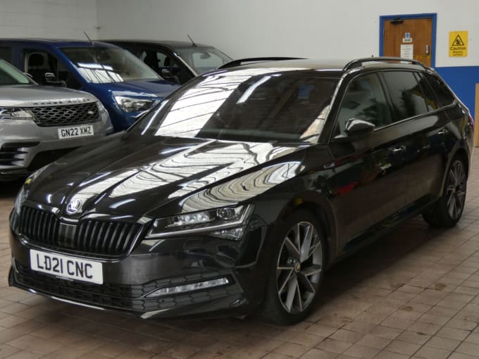 2025 Skoda Superb