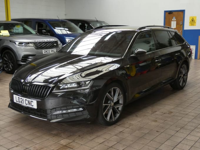 2025 Skoda Superb