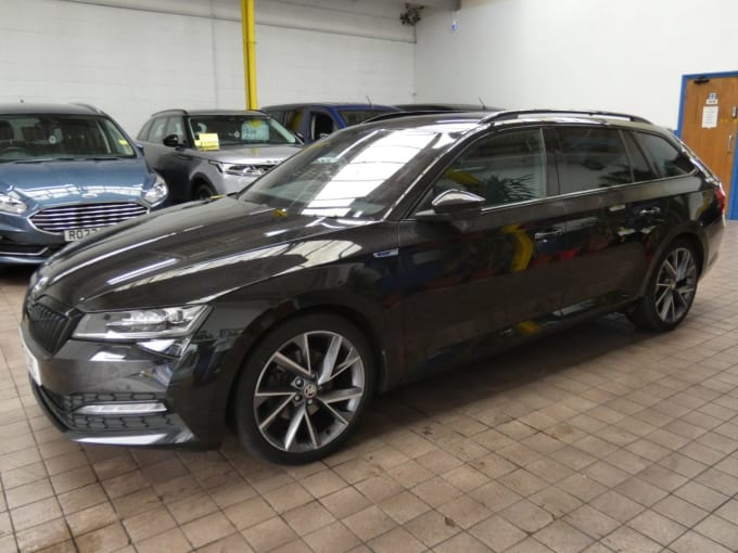 2025 Skoda Superb