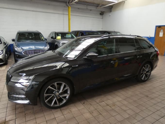 2025 Skoda Superb