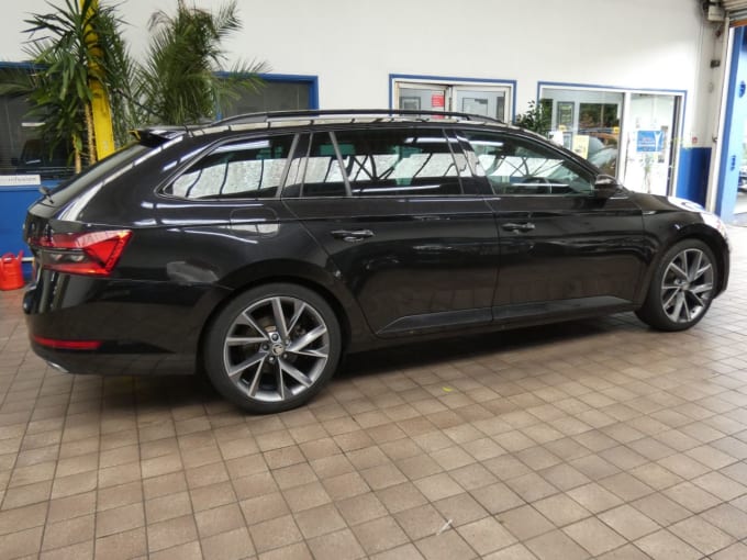 2025 Skoda Superb