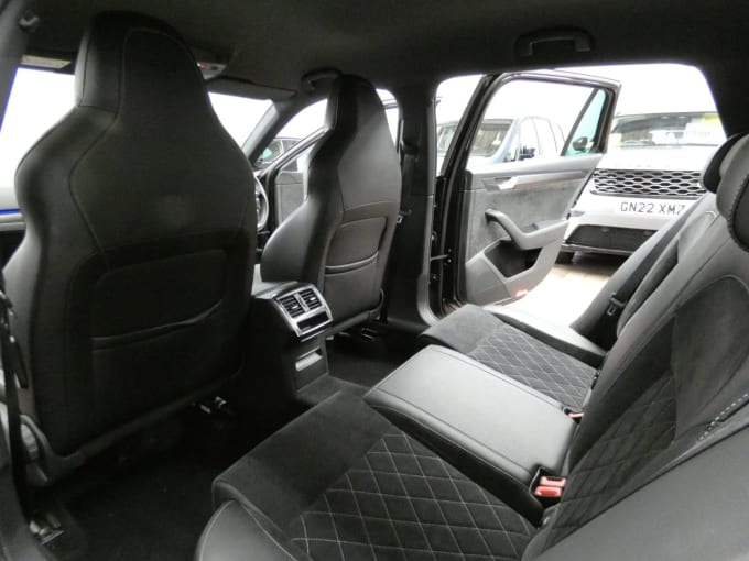 2025 Skoda Superb