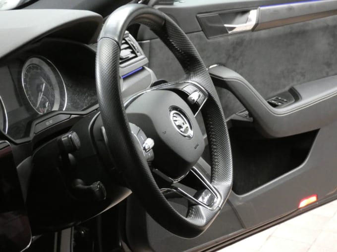 2025 Skoda Superb