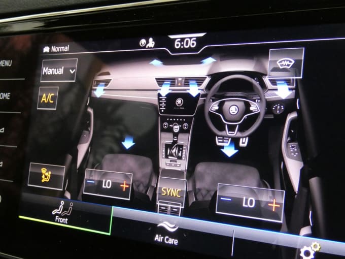 2025 Skoda Superb
