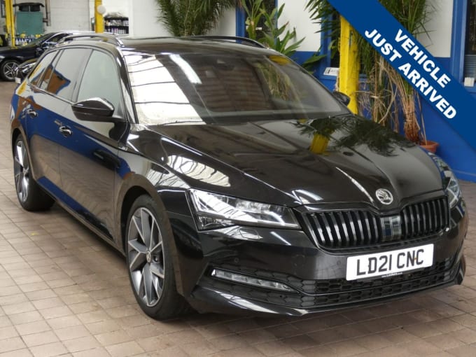 2025 Skoda Superb