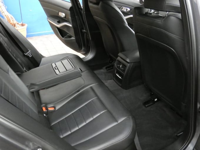 2025 BMW 3 Series