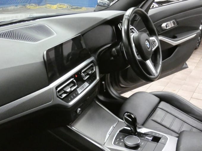 2025 BMW 3 Series