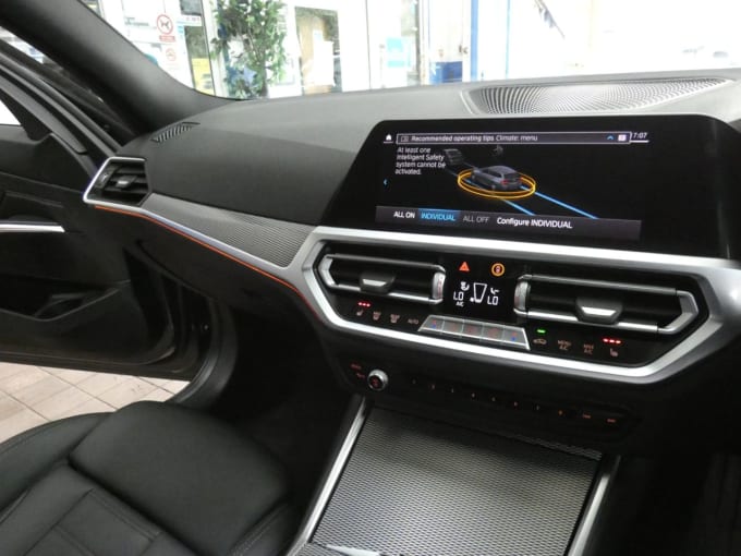 2025 BMW 3 Series