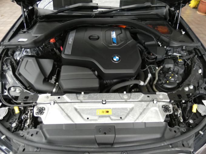 2025 BMW 3 Series