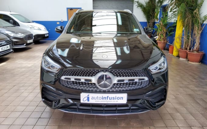 2025 Mercedes-benz Gla