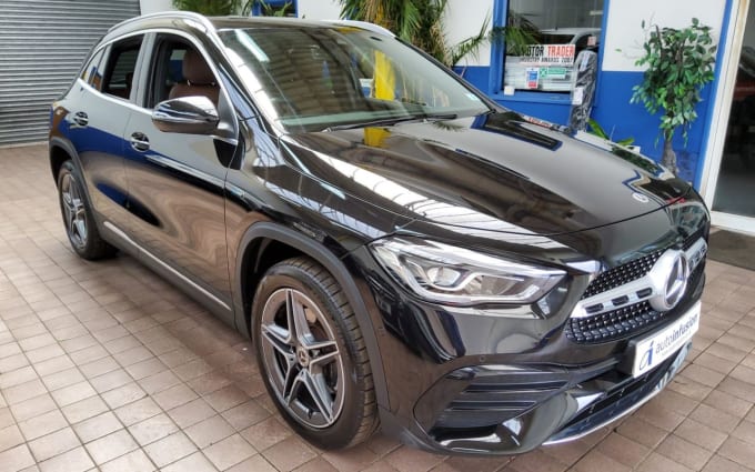 2025 Mercedes-benz Gla