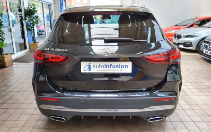 2025 Mercedes-benz Gla