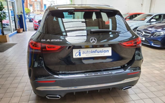 2025 Mercedes-benz Gla
